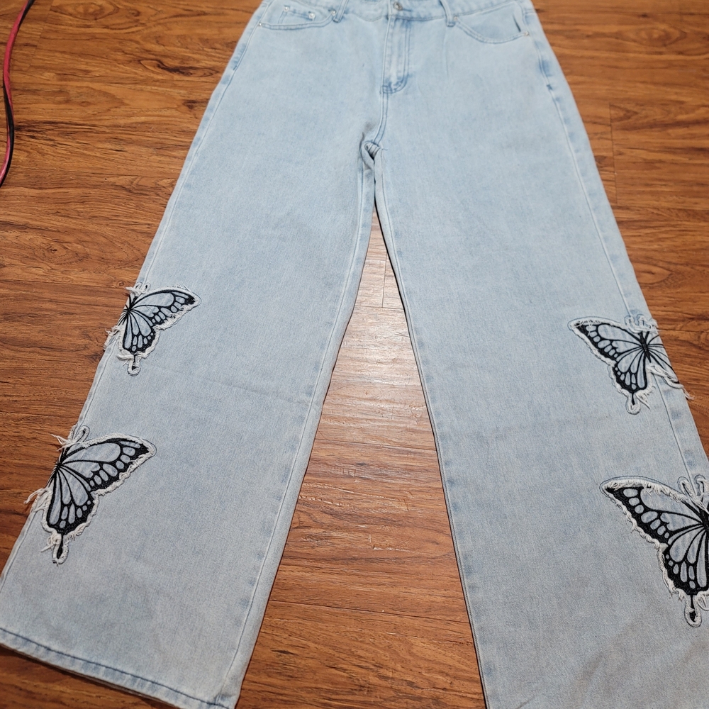 Riley And James Large Light Blue Butterfly Embroidered Women Jeans NWT